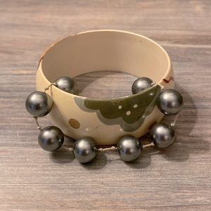 Pair of vintage bracelets